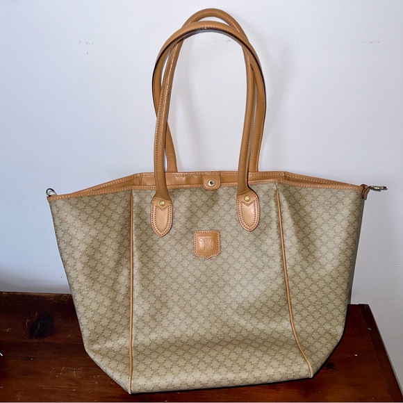 Authenticated Y2K Celine Neutral Carryall Tote - Picture 16 of 16